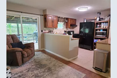 67 Suzanne Street, Washington, WV 26181 - Photo 5