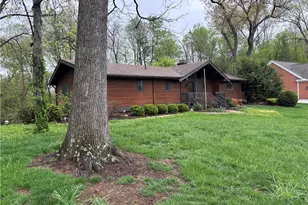 2180 Kimberley Dr NW, Dover, OH 44622 - Photo 3
