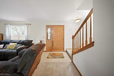 23174 Grist Mill Court, Olmsted Falls, OH 44138 - Photo 5