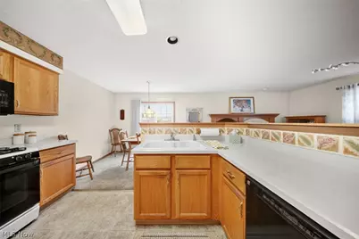 23174 Grist Mill Court, Olmsted Falls, OH 44138 - Photo 21