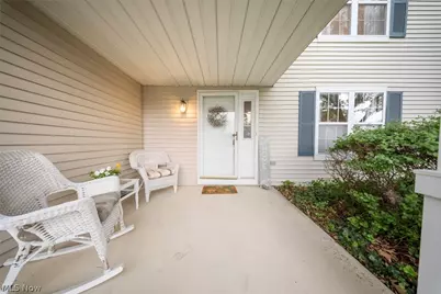 23174 Grist Mill Court, Olmsted Falls, OH 44138 - Photo 3