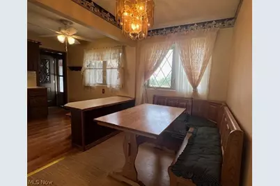 1124 Valley Drive NW, North Canton, OH 44720 - Photo 7