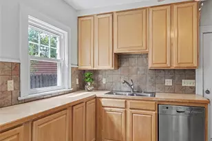 17415 Winslow Rd, Huber Heights, OH 44120 - Photo 5