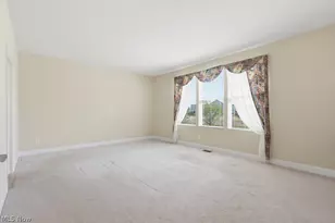38475 Kingsbury Dr, North Ridgeville, OH 44039 - Photo 15