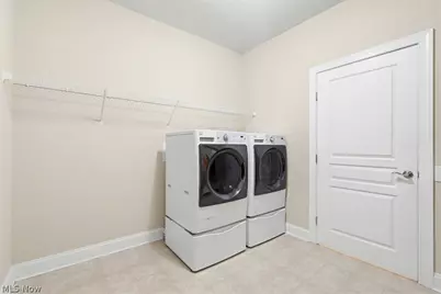 38475 Kingsbury Drive, North Ridgeville, OH 44039 - Photo 29