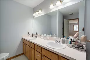 119 Ambleside Way, Amherst, OH 44001 - Photo 17