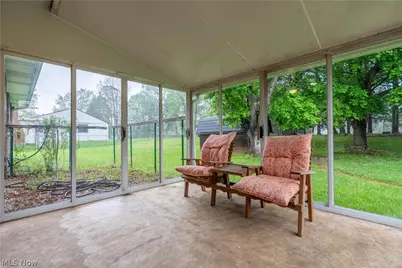 1213 Pleasantview Avenue SE, North Canton, OH 44720 - Photo 25