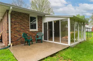 1213 Pleasantview Ave SE, North Canton, OH 44720 - Photo 3