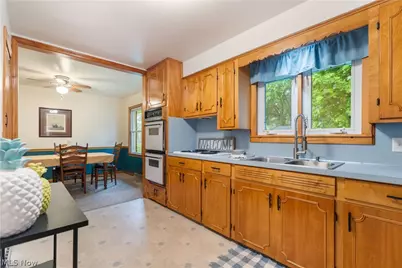 1213 Pleasantview Avenue SE, North Canton, OH 44720 - Photo 13
