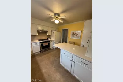 7662 Elmland Avenue, Poland, OH 44514 - Photo 9