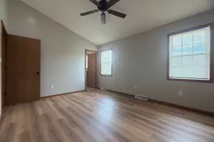 5137 Pine Shadow Ct, Mineral Ridge, OH 44440 - Photo 17