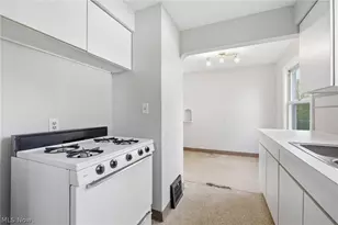 6210 Crossview Rd, Green Hills, OH 44131 - Photo 19