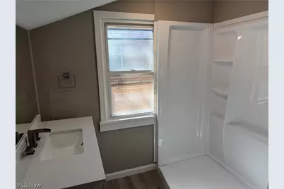 21270 Priday Avenue, Euclid, OH 44123 - Photo 33