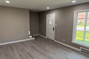 21270 Priday Ave, Euclid, OH 44123 - Photo 13