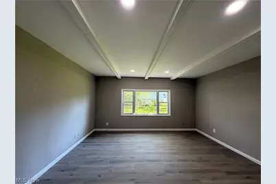 21270 Priday Avenue, Euclid, OH 44123 - Photo 9