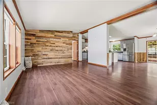 11327 4th St NE, Magnolia, OH 44643 - Photo 5