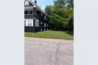 10809 Woodstock Avenue, Loveland, OH 44104 - Photo 3