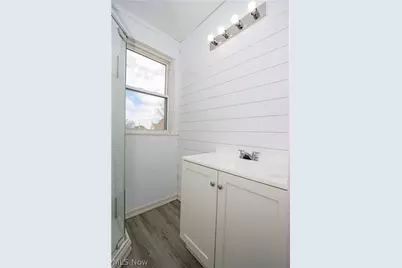 307 S Main Street, Orrville, OH 44667 - Photo 29