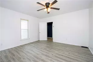 307 S Main St, Orrville, OH 44667 - Photo 25