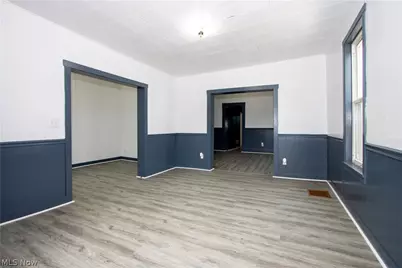 307 S Main Street, Orrville, OH 44667 - Photo 7