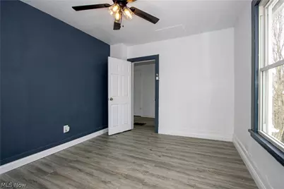 307 S Main Street, Orrville, OH 44667 - Photo 23