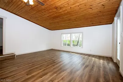14069 Township Road 1058, Lakeville, OH 44638 - Photo 7
