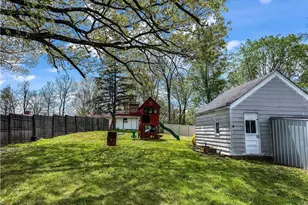 742 E Market St, Cadiz, OH 43907 - Photo 5