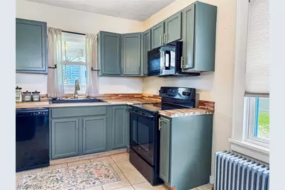 742 E Market Street, Cadiz, OH 43907 - Photo 13