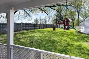 742 E Market St, Cadiz, OH 43907 - Photo 7