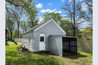 742 E Market Street, Cadiz, OH 43907 - Photo 31