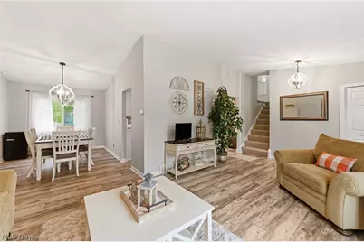 12052 Wood Oval, North Royalton, OH 44133 - Photo 5