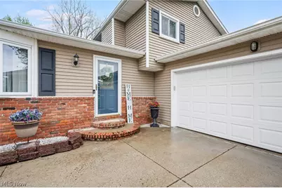 12052 Wood Oval, North Royalton, OH 44133 - Photo 3