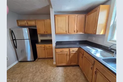 3757 Grosvenor Road, South Euclid, OH 44118 - Photo 7