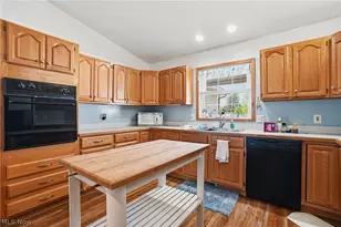 7288 Fieldstone Ave, Conneaut, OH 44030 - Photo 9