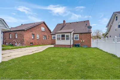 6710 Ackley Road, Parma, OH 44129 - Photo 19