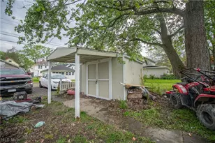 136 E Indiana Ave, Sebring, OH 44672 - Photo 5