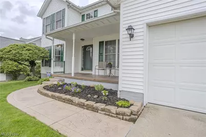 1009 Brittingham Drive, Ravenna, OH 44266 - Photo 3