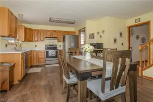 1009 Brittingham Dr, Ravenna, OH 44266 - Photo 9