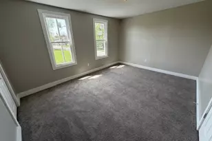 1427 E 92nd St, Loveland, OH 44106 - Photo 25