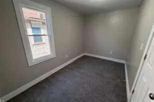 1427 E 92nd St, Loveland, OH 44106 - Photo 27
