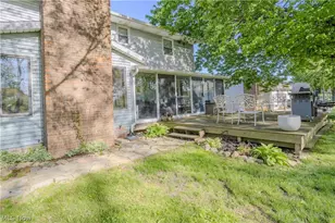 11805 Meadowlane Ave NW, Uniontown, OH 44685 - Photo 7