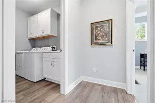 8155 Knolls Way, Chagrin Falls, OH 44023 - Photo 41
