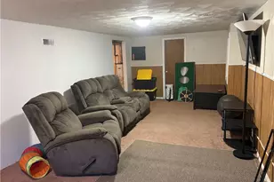 630 Alfred St, Zanesville, OH 43701 - Photo 11