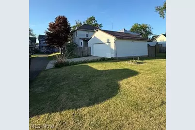 161 W Church Street, Newcomerstown, OH 43832 - Photo 9