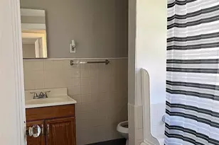 783 Leonard St, Akron, OH 44307 - Photo 3