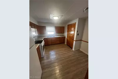 1779 Liberty Drive, Akron, OH 44313 - Photo 3