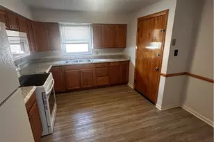 1779 Liberty Dr, Akron, OH 44313 - Photo 3