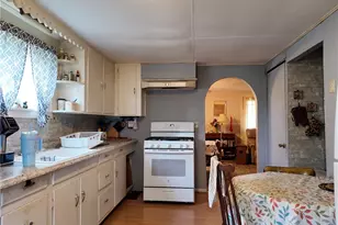 60490 Main St, Jacobsburg, OH 43933 - Photo 9