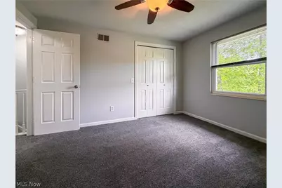 21 Cherry Hills Drive, Belpre, OH 45714 - Photo 23