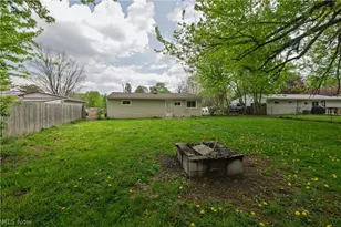 2889 Polly Rd, Ravenna, OH 44266 - Photo 3